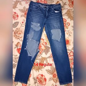American Eagle 14R Super Stretch Distressed/Destroyed Jegging Jeans